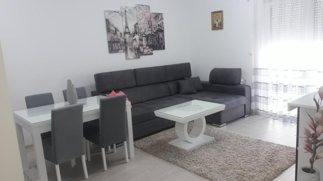 Renome Apartmani Banja Koviljača Exteriör bild