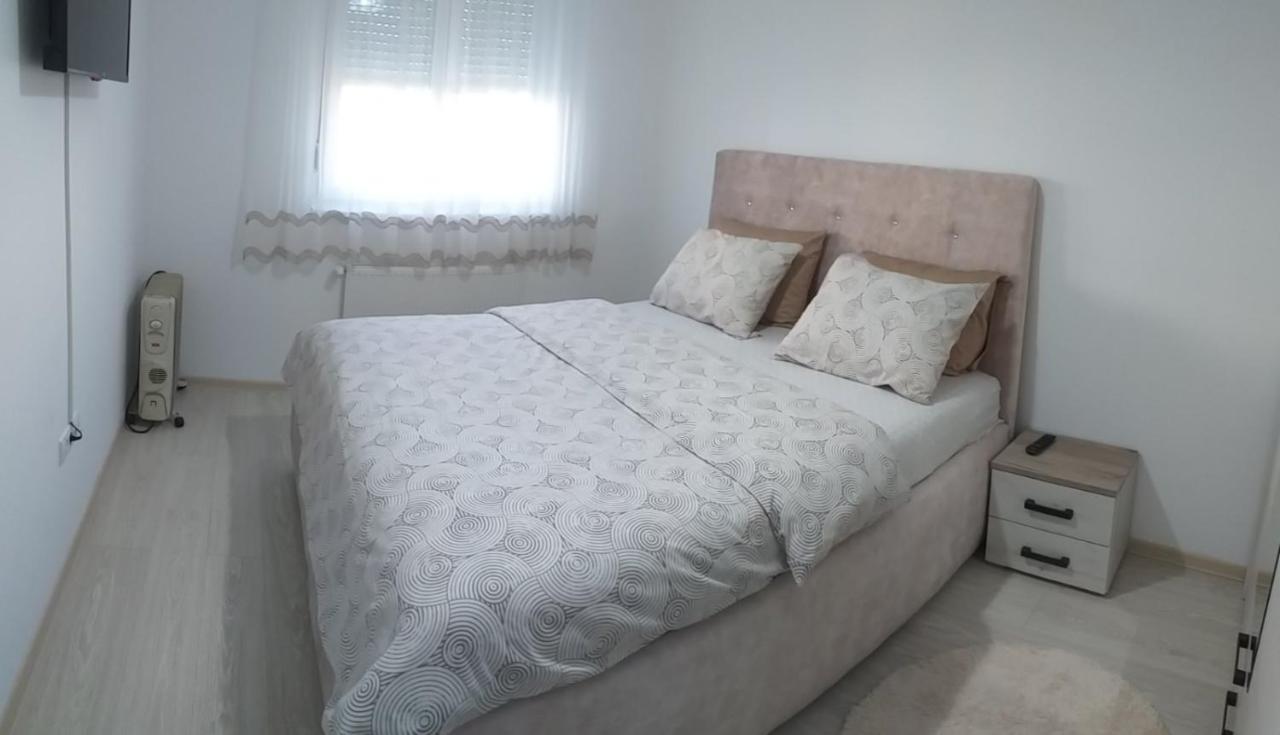 Renome Apartmani Banja Koviljača Exteriör bild