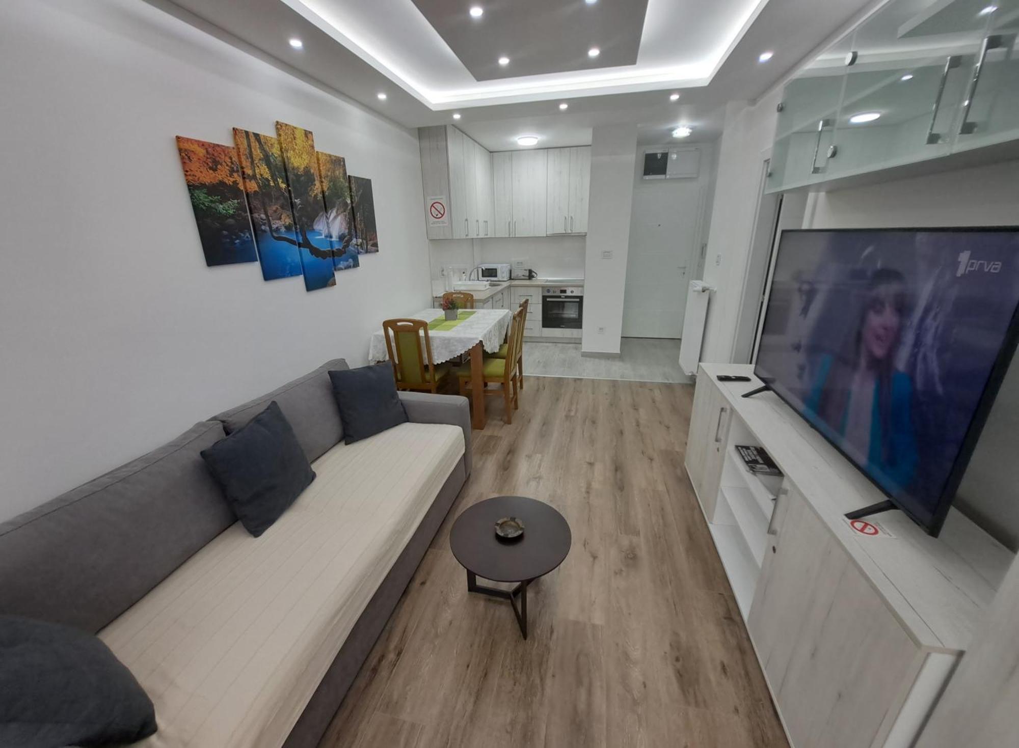 Renome Apartmani Banja Koviljača Exteriör bild